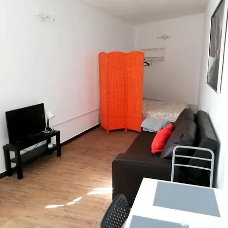 Studio At 600 M Away From The Beach With City View And Wifi