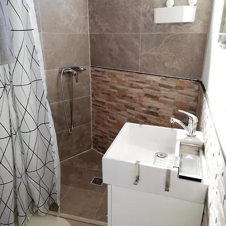 Studio At 600 M Away From The Beach With City View And Wifi 아파트